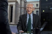 六安宏观经济学教授兼实践者Stanley Fisher逝世 曾培养全球多位经济决策者