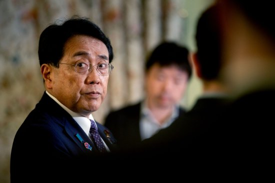 日本贸易谈判代表赤泽亮正据悉(🉐)本周考虑返回华盛顿继续谈判